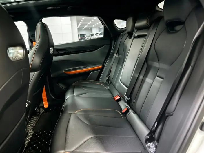 Changan UNI-V 2022 Model 1.5T Sports Edition – фото 10