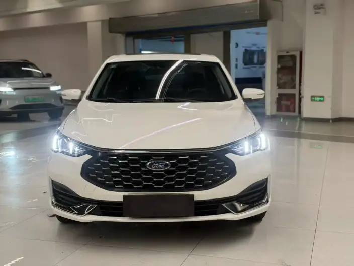 Ford Escort 2021 Model 1.5L Automatic Diamond Edition