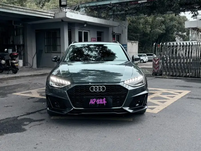 Audi A4 Imported 2023 Model Avant 40 TFSI Fashion Dynamic Model – фото 2