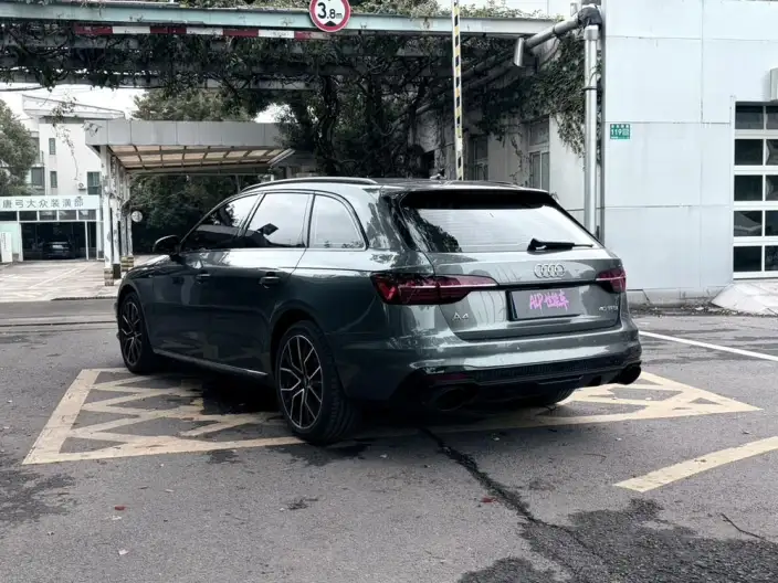 Audi A4 Imported 2023 Model Avant 40 TFSI Fashion Dynamic Model – фото 4