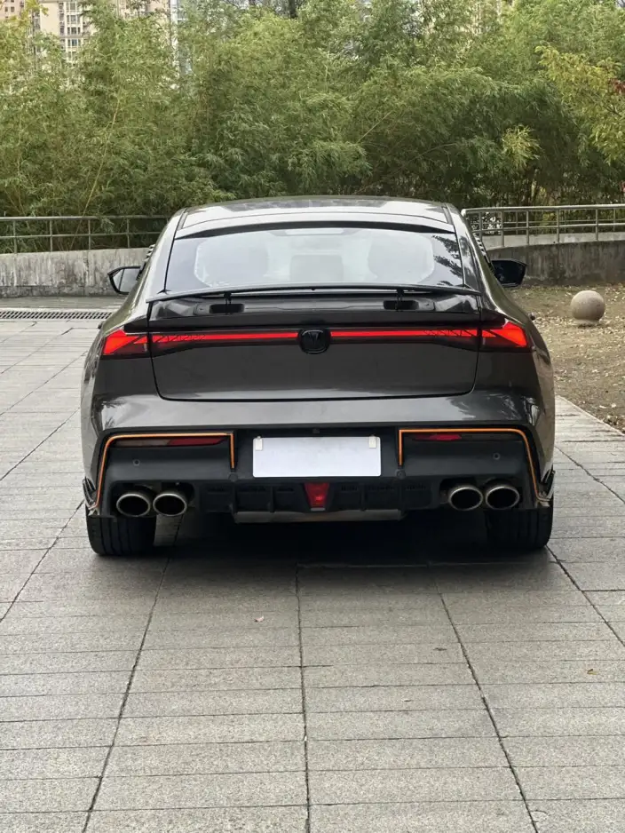Changan UNI-V 2022 Model 1.5T Sports Edition – фото 5