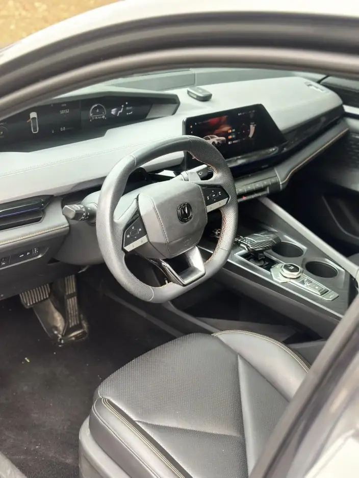 Changan UNI-V 2022 Model 1.5T Sports Edition – фото 7