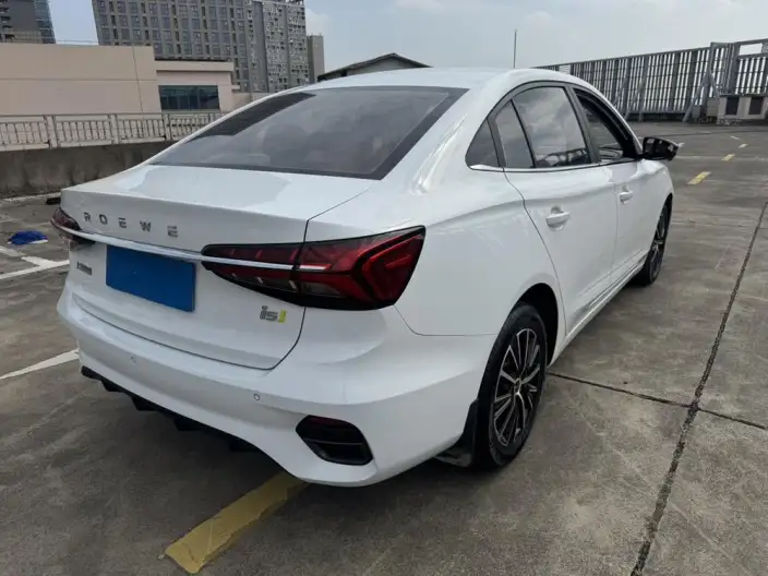 Roewe i5 2021 Model 1.5L CVT Diamond Edition – фото 6