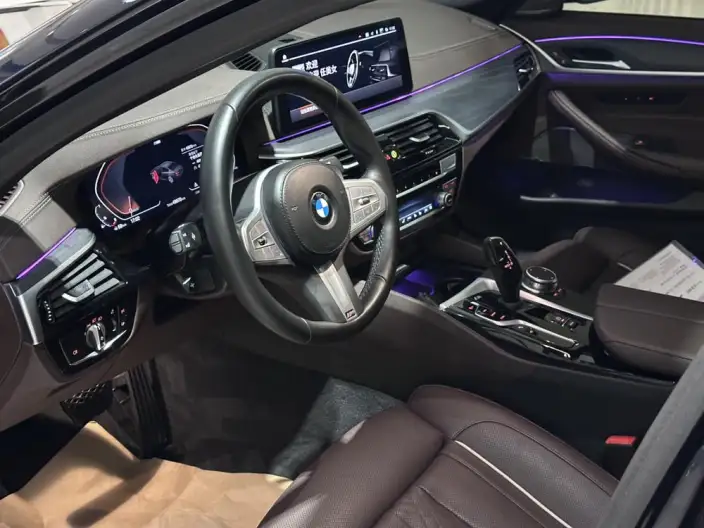 BMW 5 Series 2023 Model Facelift 530Li Exclusive Model M Sports Set – фото 8