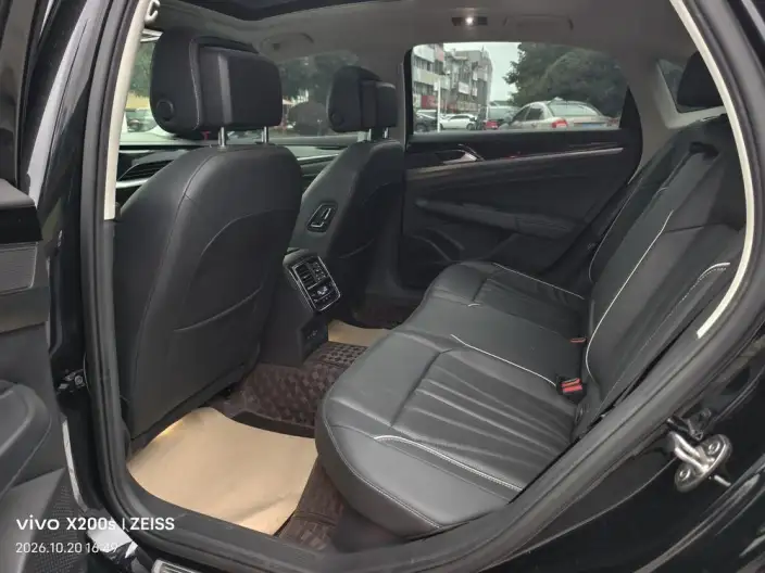 Volkswagen Passat 2024 Model 330TSI Starry sky Elite Edition – фото 9
