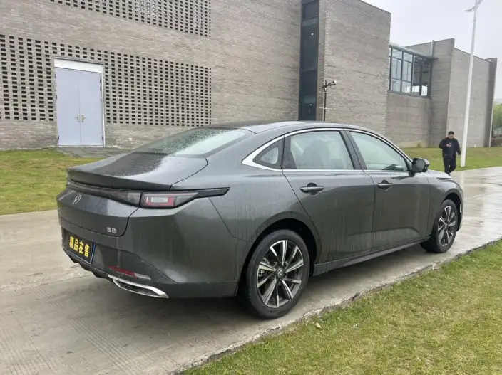 Changan Eado 2025 Model 1.5T DCT High Power Edition – фото 6