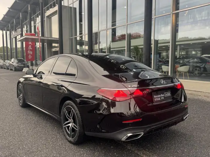Mercedes-Benz E-Class Imported 2024 Model E 260 Sports Edition – фото 5