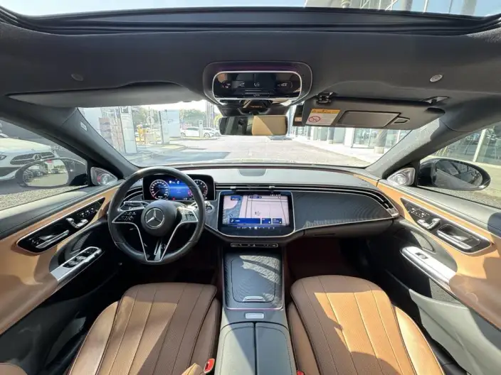 Mercedes-Benz E-Class Imported 2024 Model E 260 Sports Edition – фото 9