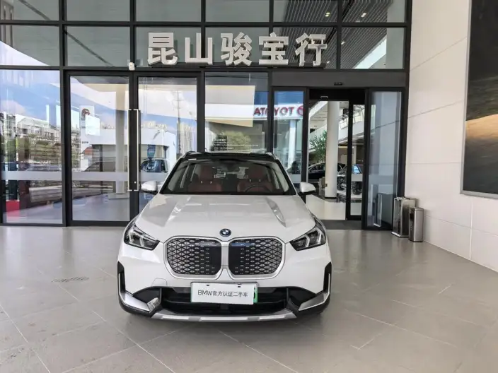 BMW iX 1 2025 Model xDrive30L X Design Set – фото 2
