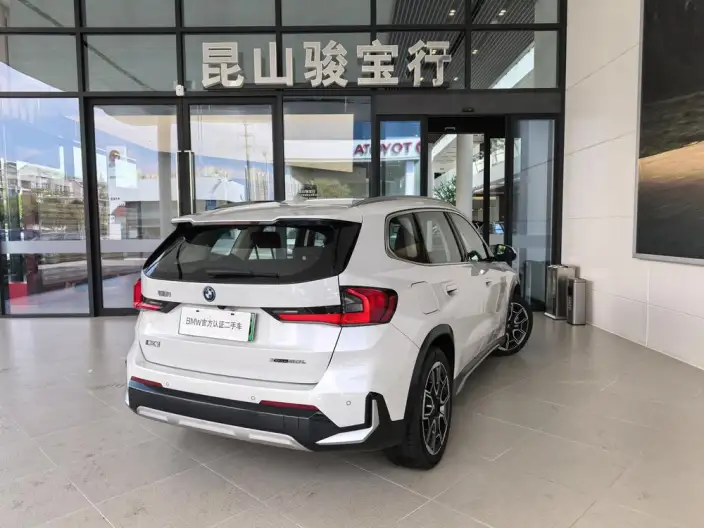 BMW iX 1 2025 Model xDrive30L X Design Set – фото 5