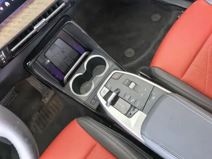 BMW iX 1 2025 Model xDrive30L X Design Set – фото 7