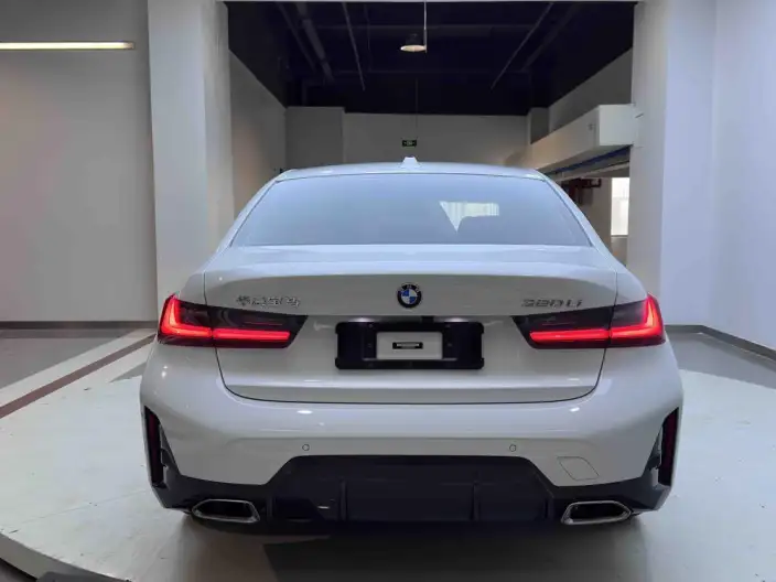 BMW 3 Series 2023 Model 320Li M Sports Set – фото 6