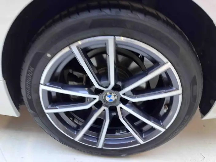 BMW 3 Series 2023 Model 320Li M Sports Set – фото 8