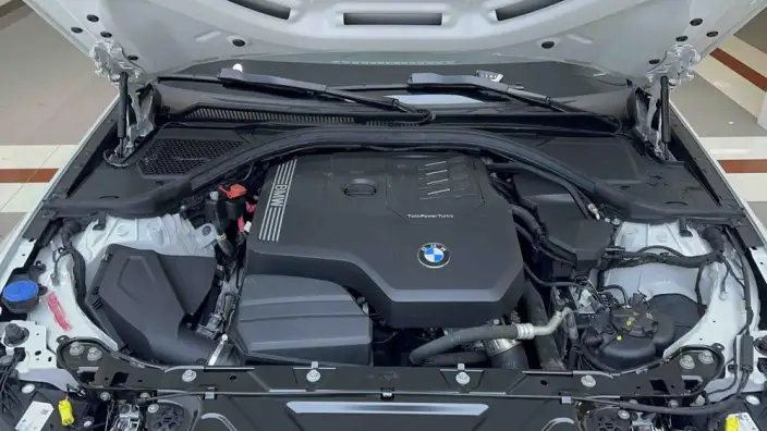 BMW 3 Series 2023 Model 320Li M Sports Set – фото 9