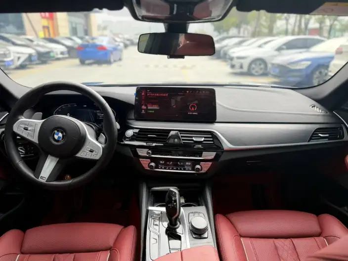 BMW 5 Series 2022 Model Facelift II 530Li Exclusive Model M Sports Set – фото 10