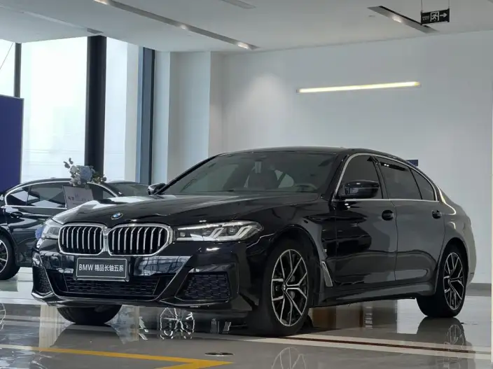 BMW 5 Series 2022 Model Facelift II 530Li Exclusive Model M Sports Set – фото 1