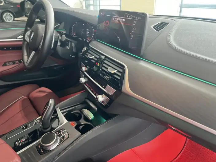 BMW 5 Series 2022 Model Facelift II 530Li Exclusive Model M Sports Set – фото 10