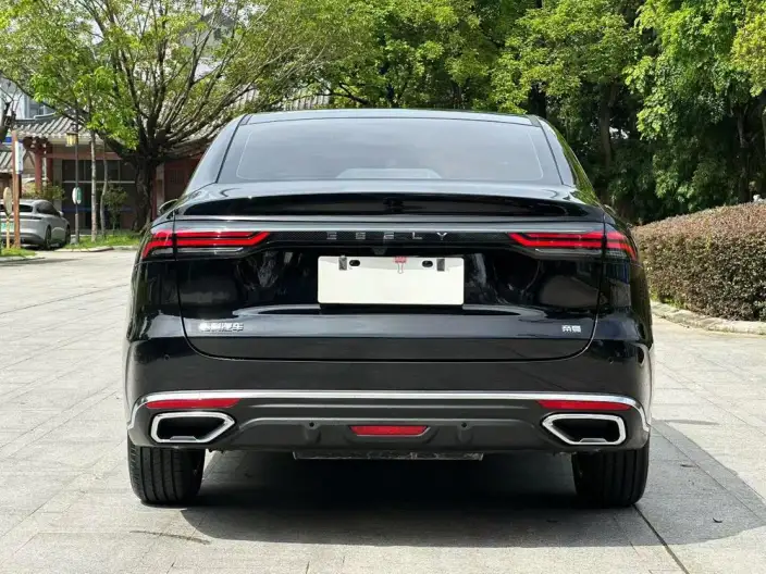 Geely Emgrand 2026 Model No. 5 Gen 1.5L CVT Luxury Model – фото 3