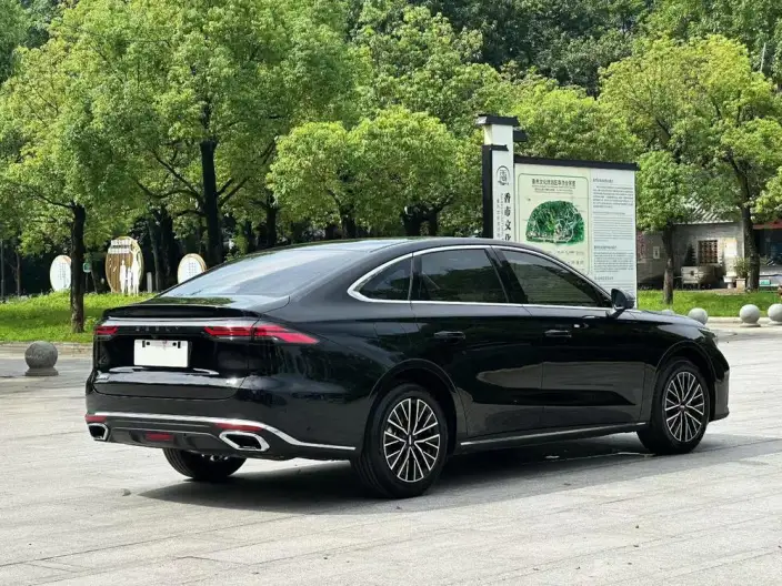 Geely Emgrand 2026 Model No. 5 Gen 1.5L CVT Luxury Model – фото 4