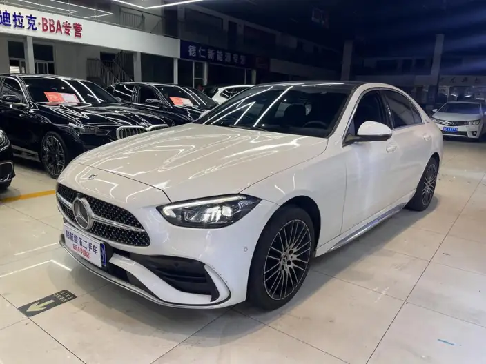 Mercedes-Benz C-Class 2025 Model C 260 L Sports Edition – фото 1