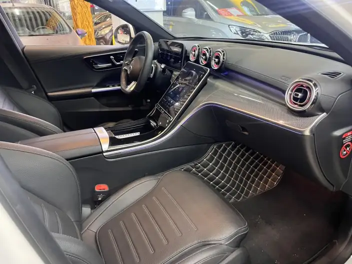 Mercedes-Benz C-Class 2025 Model C 260 L Sports Edition – фото 5