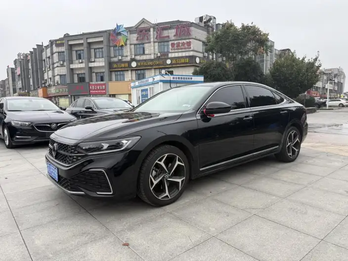 Volkswagen Passat 2024 Model 330TSI Starry sky Elite Edition – фото 1