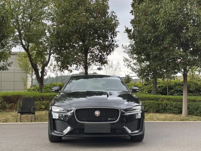 Jaguar XE L 2022 Model 2.0T 250PS R-DYNAMIC S Enterprising Sports Edition – фото 2
