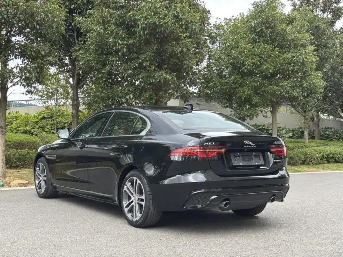 Jaguar XE L 2022 Model 2.0T 250PS R-DYNAMIC S Enterprising Sports Edition – фото 5
