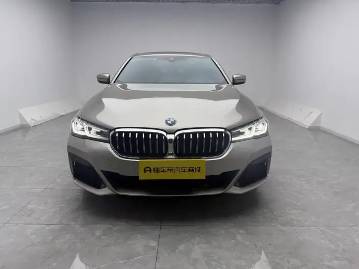 BMW 5 Series 2022 Model Facelift 530Li Leading Model M Sports Set – фото 2