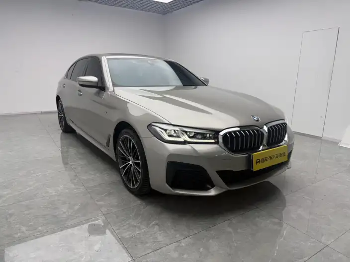 BMW 5 Series 2022 Model Facelift 530Li Leading Model M Sports Set – фото 3