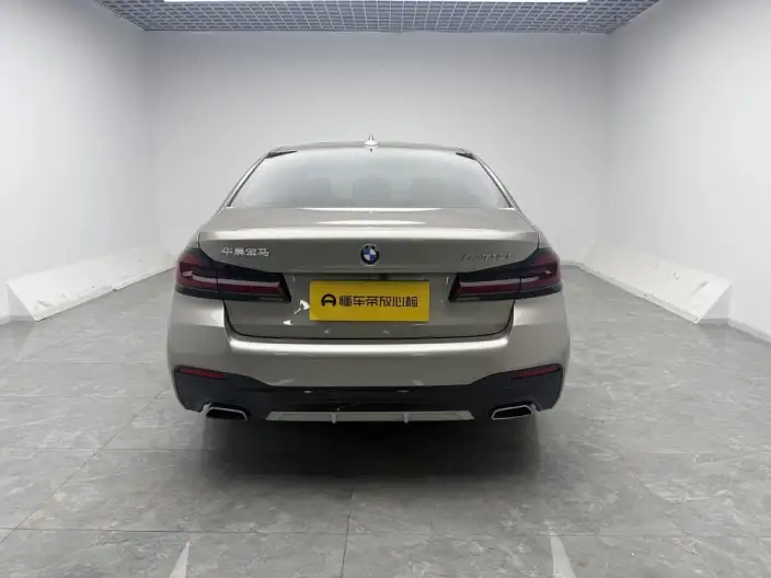 BMW 5 Series 2022 Model Facelift 530Li Leading Model M Sports Set – фото 6