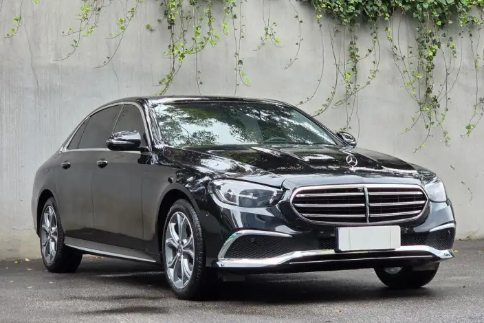 Mercedes-Benz E-Class 2022 Model Facelift E 300 L Fashion Model sedan – фото 3