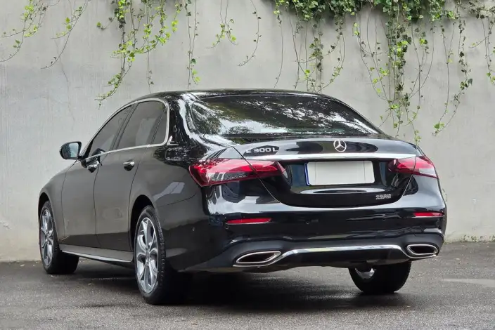 Mercedes-Benz E-Class 2022 Model Facelift E 300 L Fashion Model sedan – фото 4