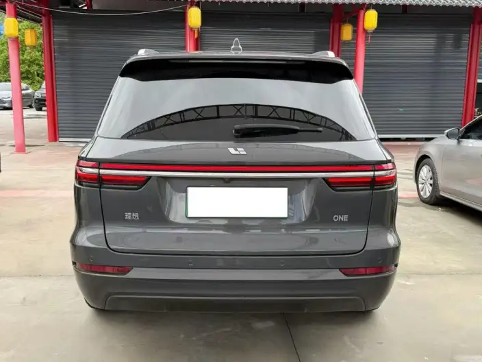 Li Auto ONE 2021 Model Extended Range 6 seat Edition – фото 4