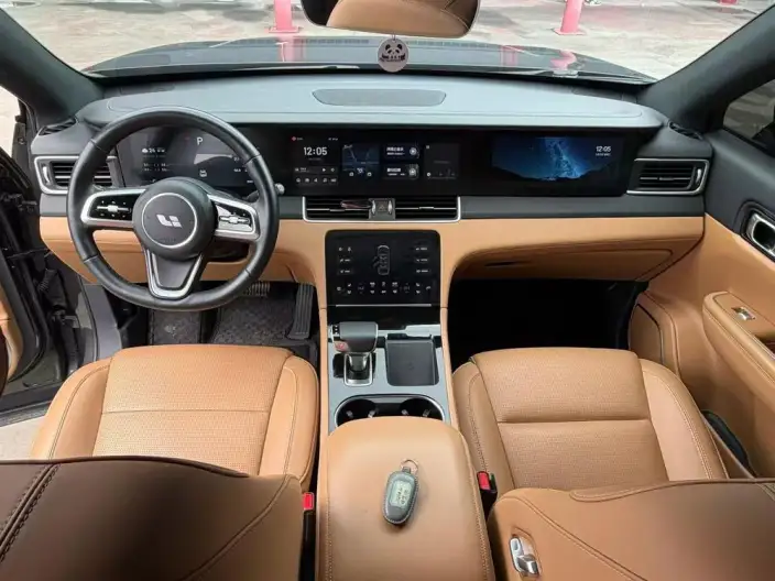 Li Auto ONE 2021 Model Extended Range 6 seat Edition – фото 6
