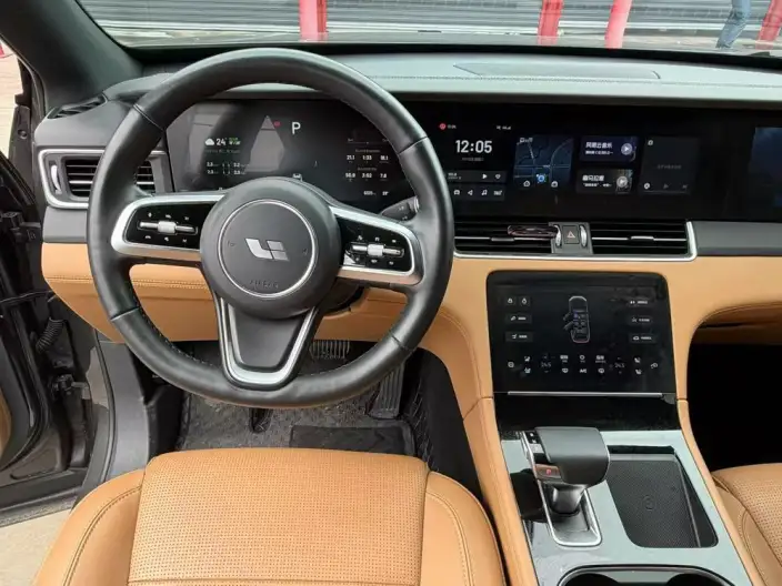Li Auto ONE 2021 Model Extended Range 6 seat Edition – фото 7