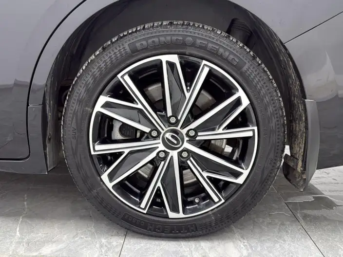 GAC Trumpchi E8 PHEV 2024 Model 2.0ATK 150km MAX Edition – фото 9