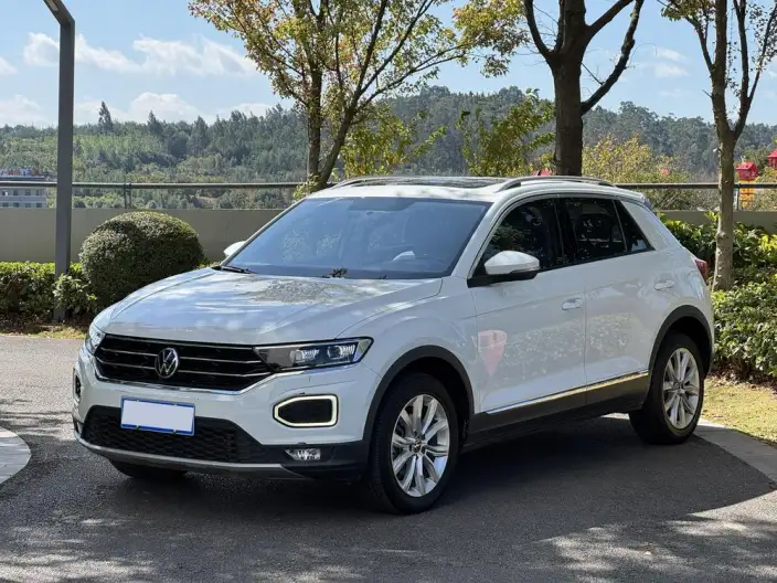 Volkswagen T-Roc 2022 Model 280TSI DSG 2WD R-Line Pro PLUS – фото 1