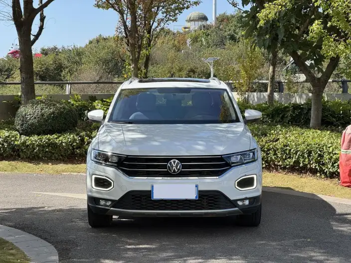 Volkswagen T-Roc 2022 Model 280TSI DSG 2WD R-Line Pro PLUS – фото 2