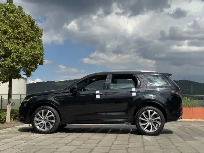 Land Rover Discovery Sport 2022 Model 249PS R-Dynamic S Performance version 5 seat – фото 4
