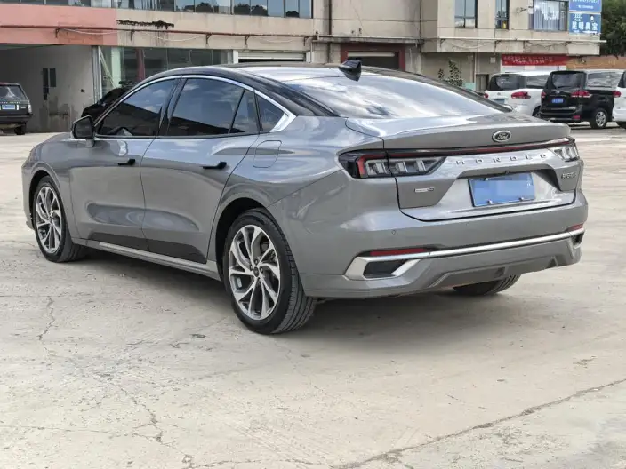 Ford Mondeo 2022 Model Facelift EcoBoost 245 Supreme Model – фото 4