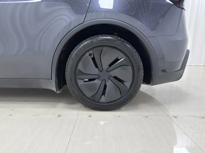 Model Y 2026 Model Long Battery Life Pro Rear-wheel drive version – фото 9