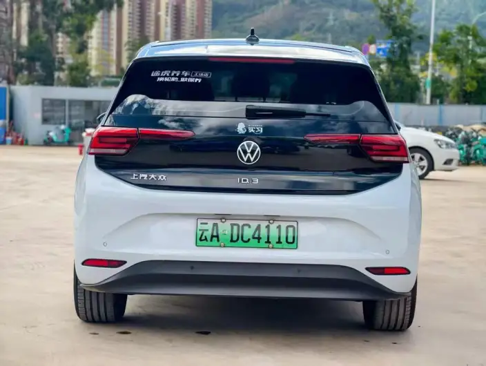 Volkswagen ID.3 2023 Model Pure Smart Edition – фото 4