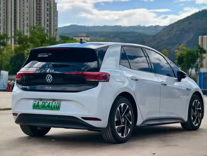 Volkswagen ID.3 2023 Model Pure Smart Edition – фото 5