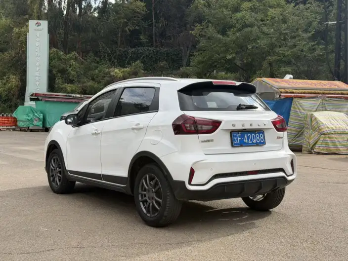 Geely Vision X3 2021 Model PRO 1.5L CVT Noble Model – фото 4