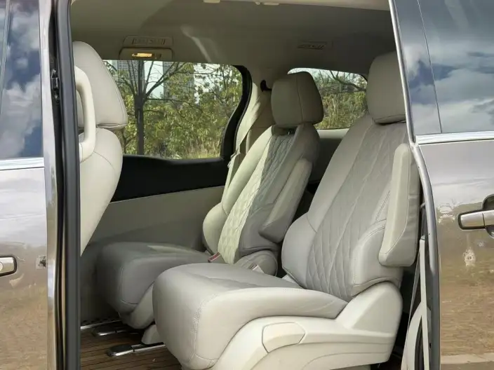 Buick GL8 2023 Model Business class 2.0T Comfort Model – фото 9
