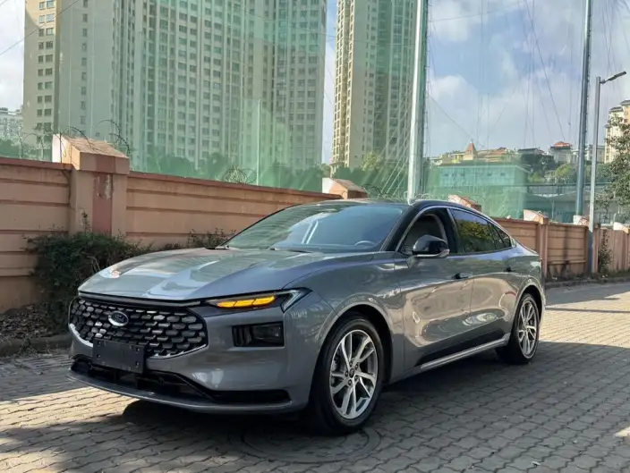 Ford Mondeo 2022 Model Facelift EcoBoost 245 Luxury Model