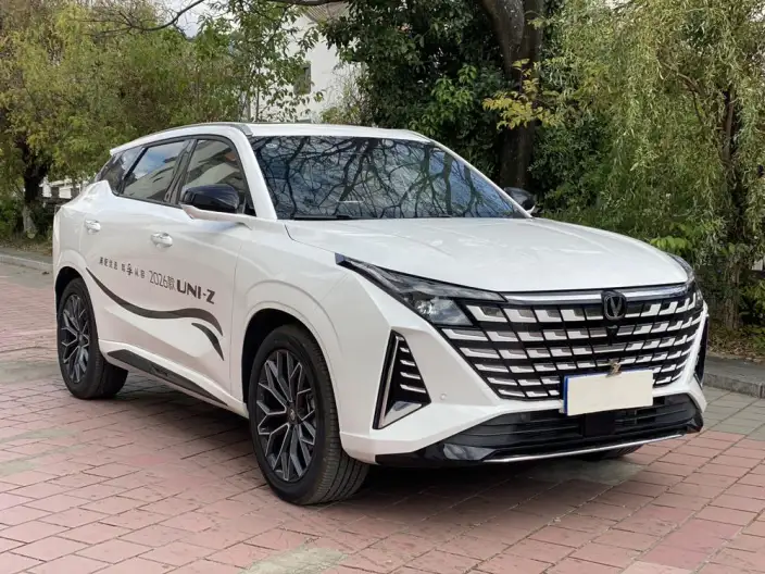 Changan UNI-Z 2025 Model 1.5T DCT Noble Model