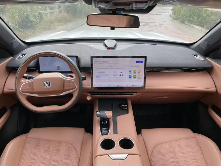 Changan UNI-Z 2025 Model 1.5T DCT Noble Model – фото 8