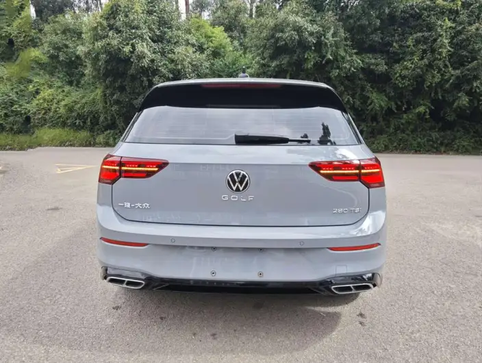 Volkswagen Golf 2021 Model 280TSI DSG R-Line – фото 6